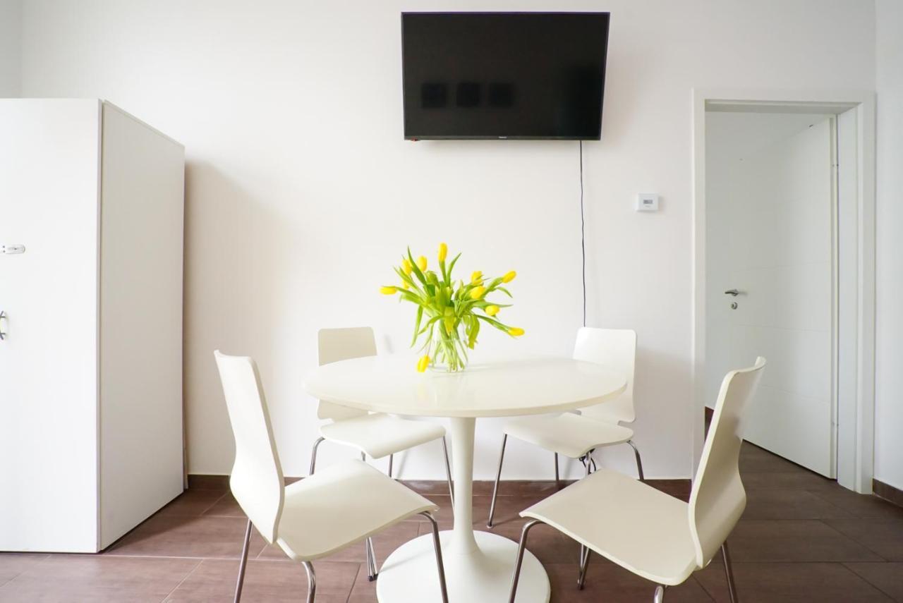 Wonderful Big Apartment Near Yppen Market Viyana Dış mekan fotoğraf
