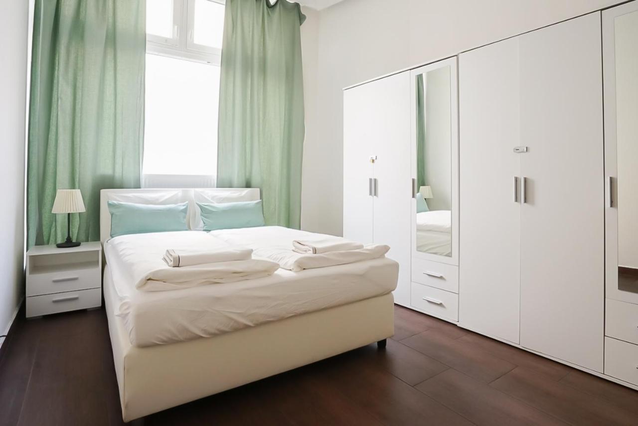 Wonderful Big Apartment Near Yppen Market Viyana Dış mekan fotoğraf